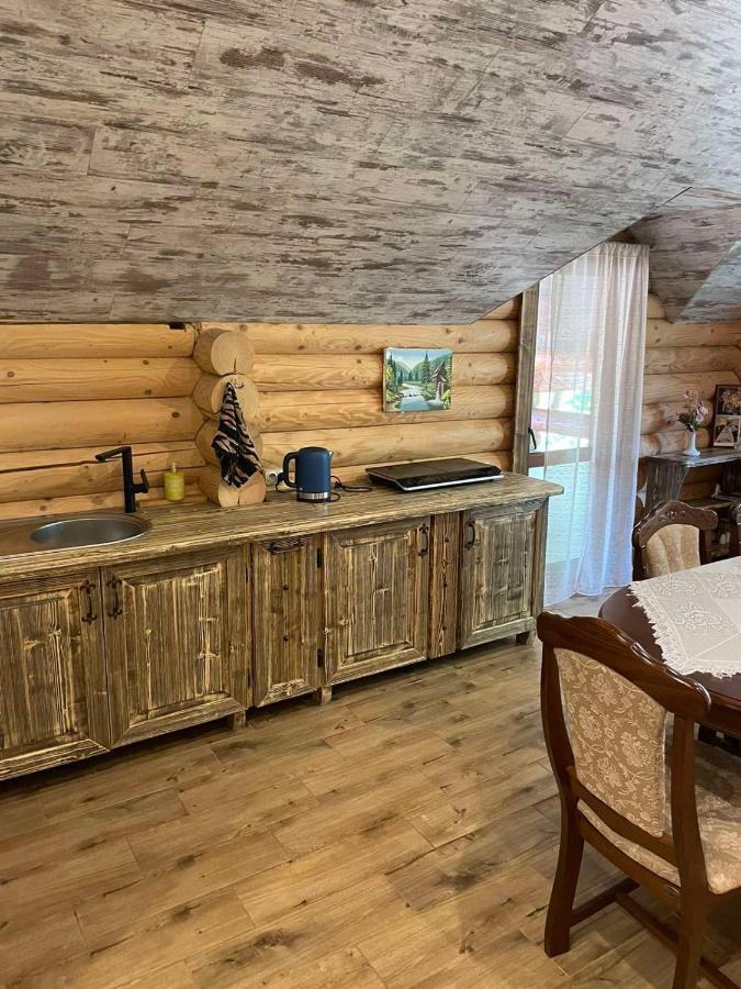 Apartment з 2 спальними кімнатами Mukacheve