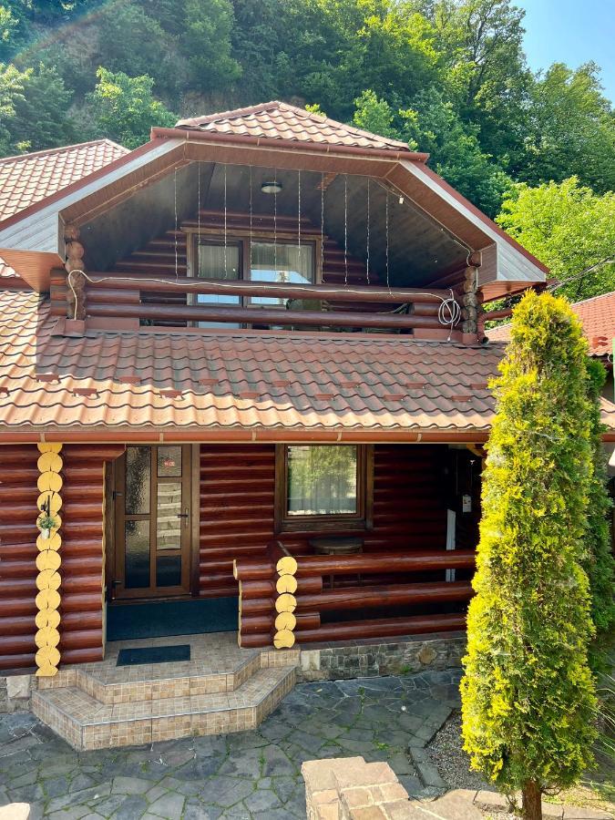 з 2 спальними кімнатами Apartment *
