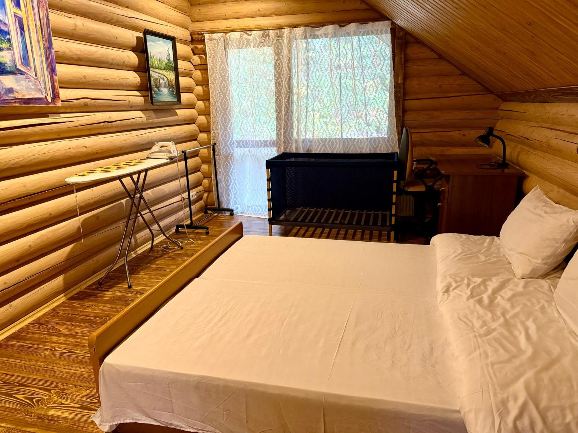 з 2 спальними кімнатами Apartment Mukacheve